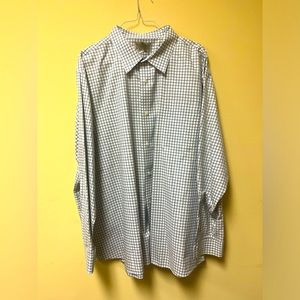 Men’s Duluth Button Down long sleeved  Shirt 

Size 4XL